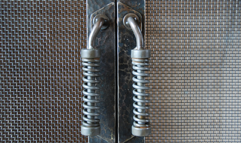 THE HAMMERED SCREEN