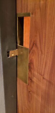 Brass Pocket Door Pull lock mechanism