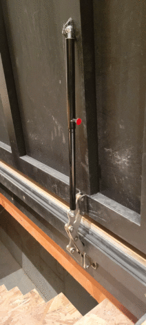 Floor Door Hinge with Strut