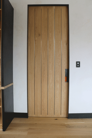 Pinstripe Door